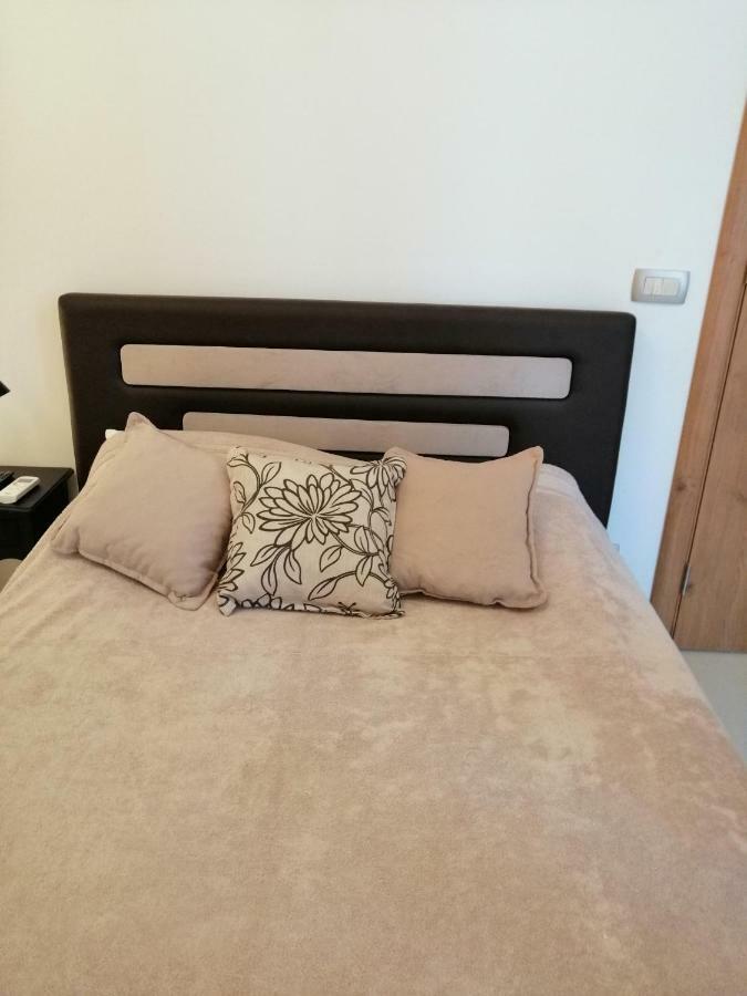 Studio Apartman Irena 2 บิเยลา ภายนอก รูปภาพ
