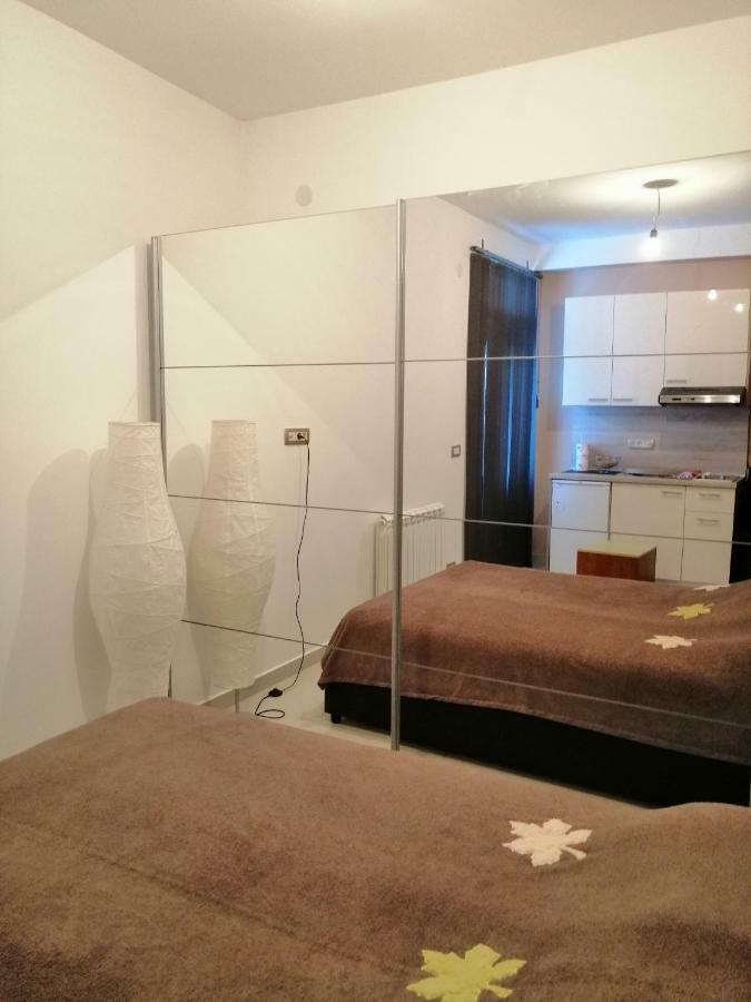 Studio Apartman Irena 2 บิเยลา ภายนอก รูปภาพ